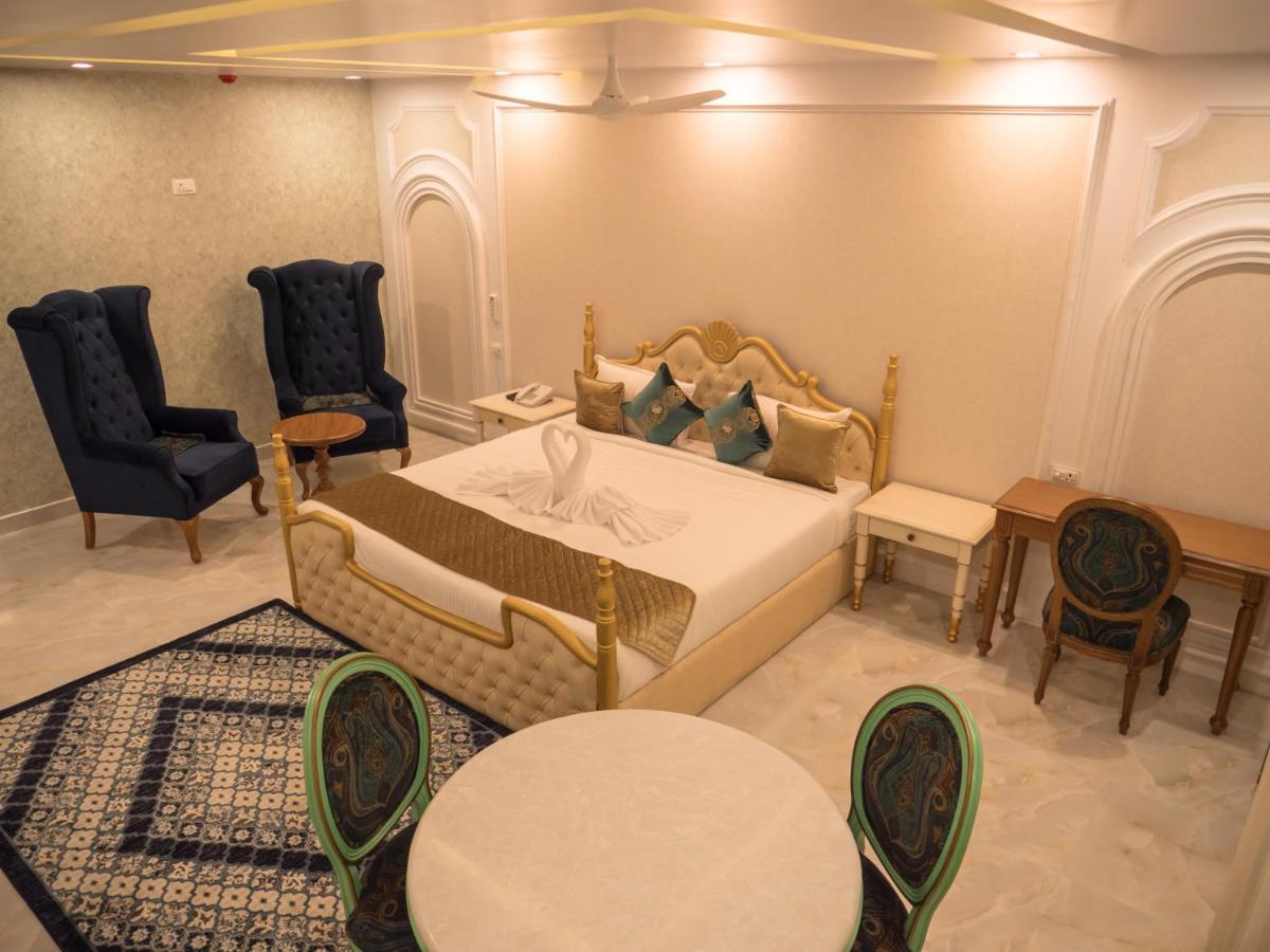 Hotel Blue Waves Jangli Ghat ภายนอก รูปภาพ