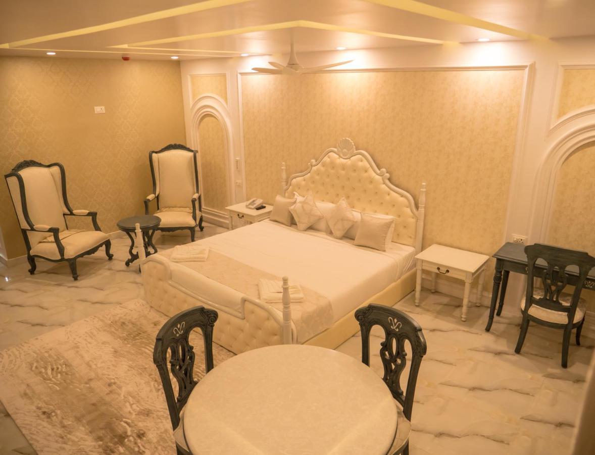 Hotel Blue Waves Jangli Ghat ภายนอก รูปภาพ